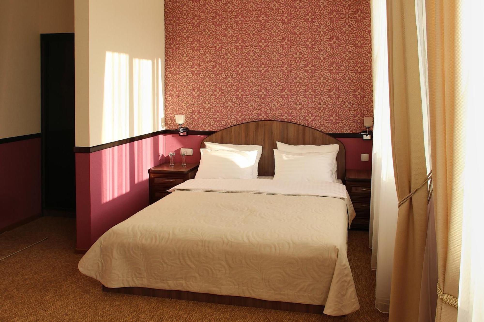 Harvest Hotel วินนิตซา ภายนอก รูปภาพ