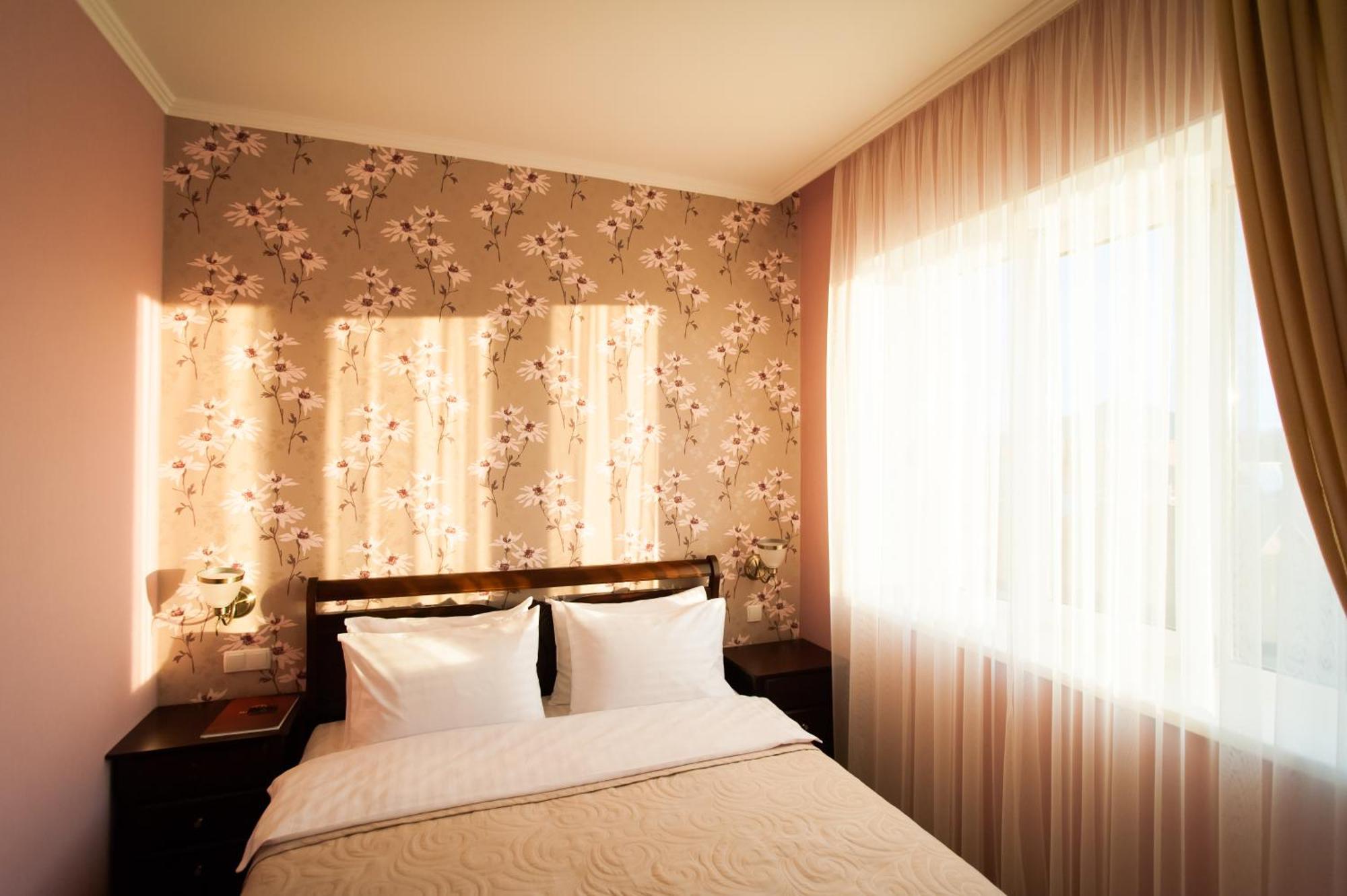 Harvest Hotel วินนิตซา ภายนอก รูปภาพ