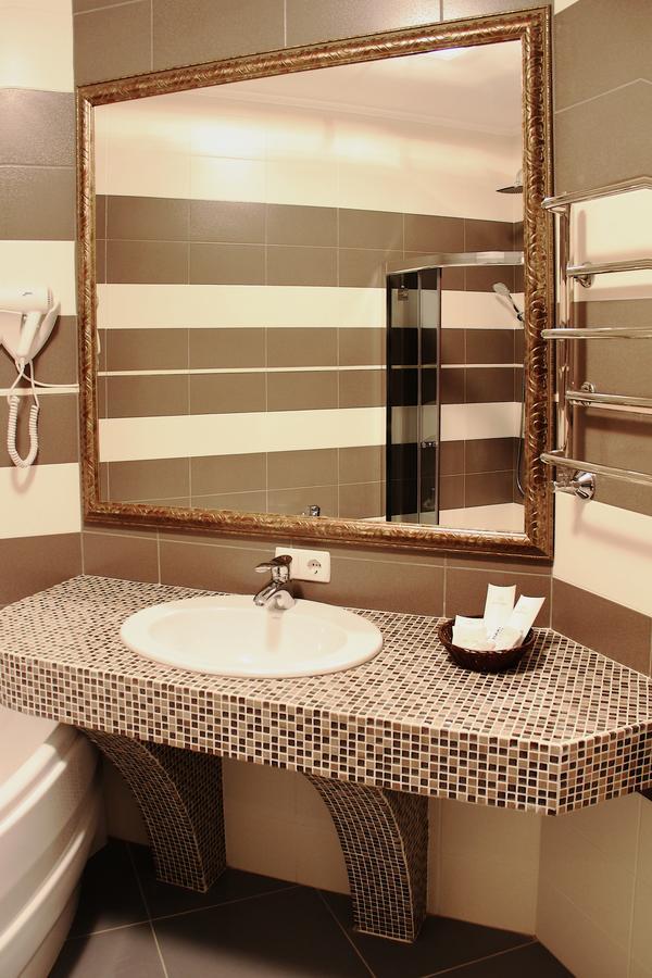 Harvest Hotel วินนิตซา ภายนอก รูปภาพ