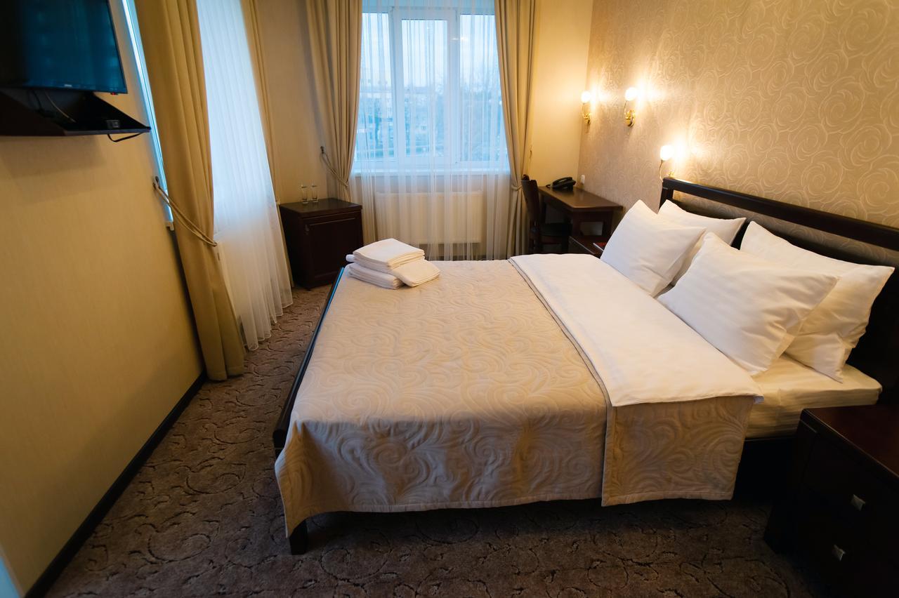 Harvest Hotel วินนิตซา ภายนอก รูปภาพ